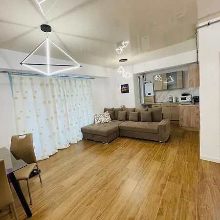 Apartment Sweet Apartment's Promenada 1 *