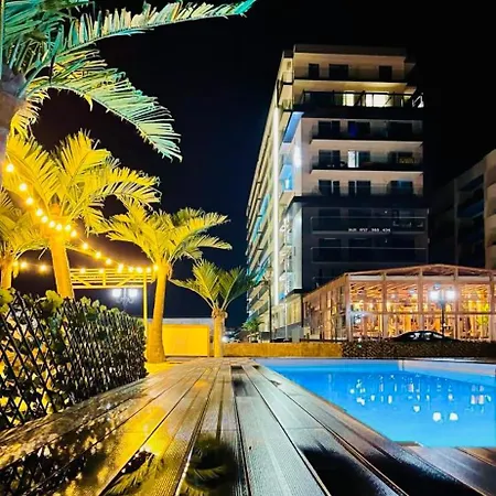 Sweet Promenada 1 *